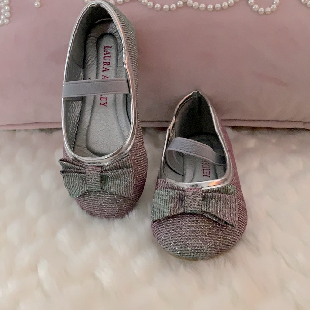Toddler Girl’s Sparkly Dress Ballet Flat